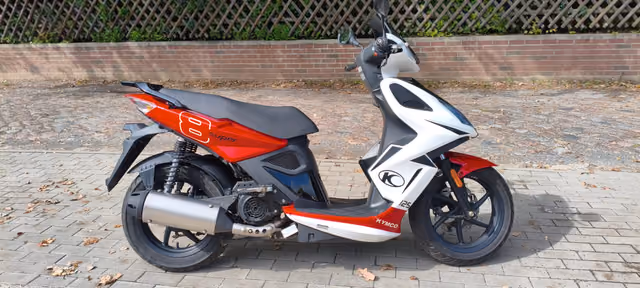 Kymco Super 8 125 Bild 2