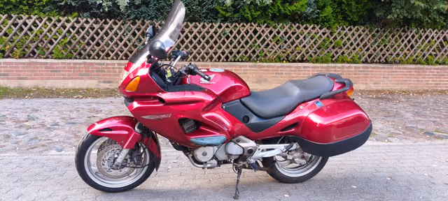 Honda Deuville 650 Bild 2