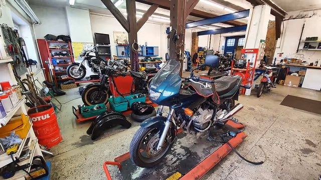 Werkstatt Motorradhalle Thäle