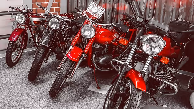 Werkstatt Motorradhalle Thäle